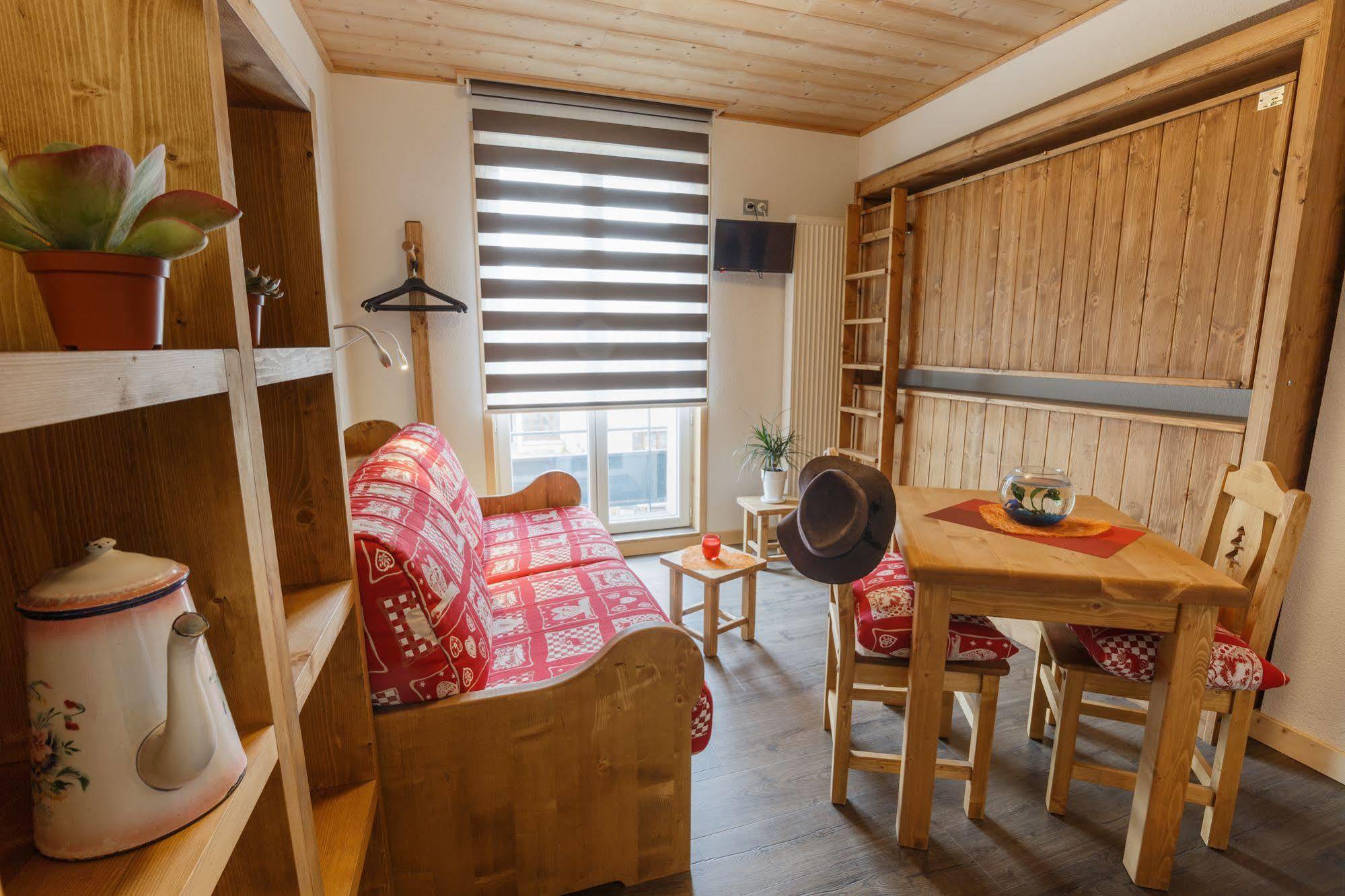 Residence Les Tavaillons Mijoux Eksteriør bilde